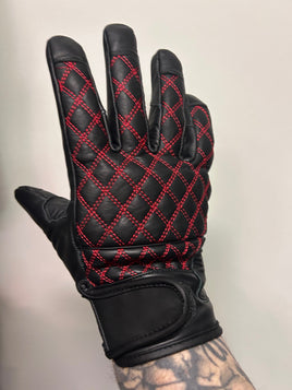 Men's Leather Gloves with Red Diamond Stitching 8423.01